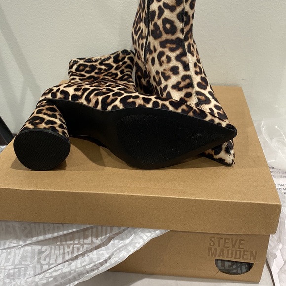 Steve Madden leopard print pointed boots - Picture 7 of 8